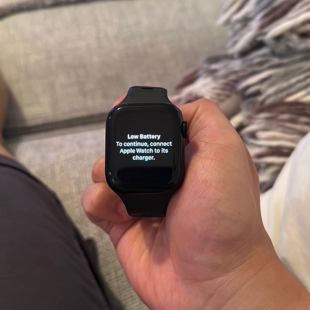 Apple Watch Series 7 Wi-Fi and Cellular